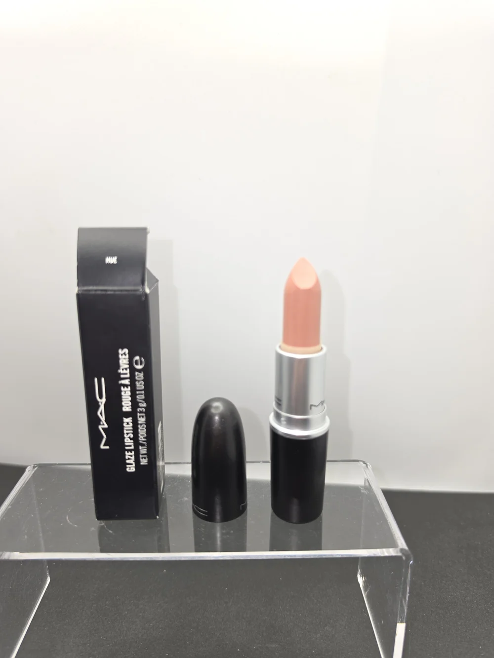 DISCONTINUED MAC GLAZE LIPSTICK- 